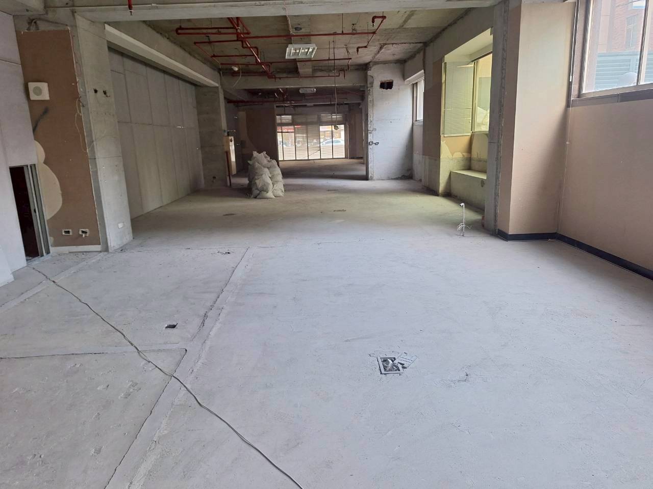 ���_���@�q�@�ӦʩW�줽�ǡD�i�߮׶E�ҵ�