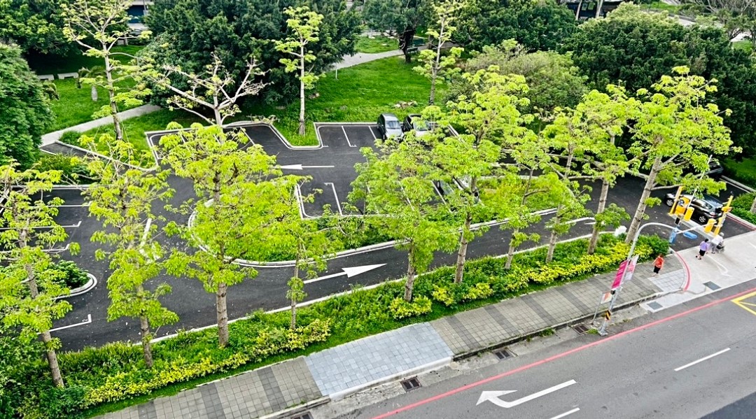 �����T���Ӱ�/�j���e���~/�Ǥ����C�~/�奫�ҥi(H147)