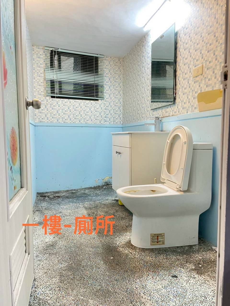 �n�j���|��ꤤ�T�����z�ѩ���(H79)