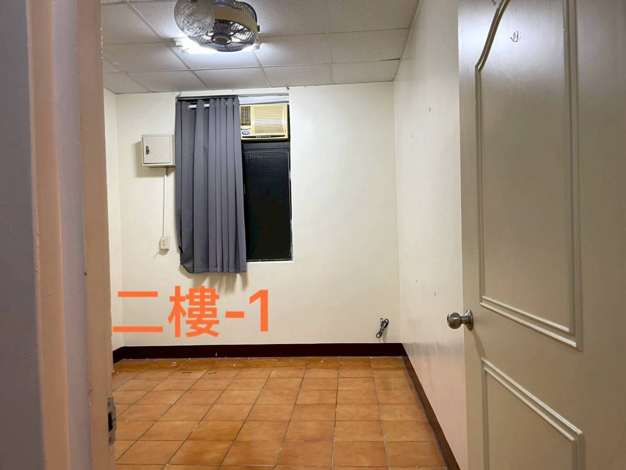 �n�j���|��ꤤ�T�����z�ѩ���(H79)