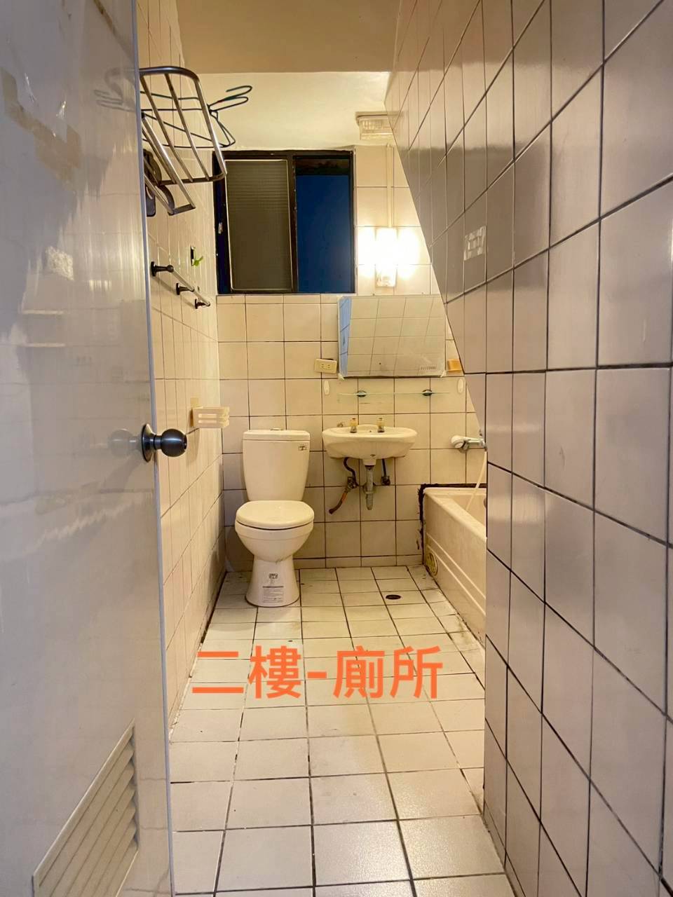 �n�j���|��ꤤ�T�����z�ѩ���(H79)