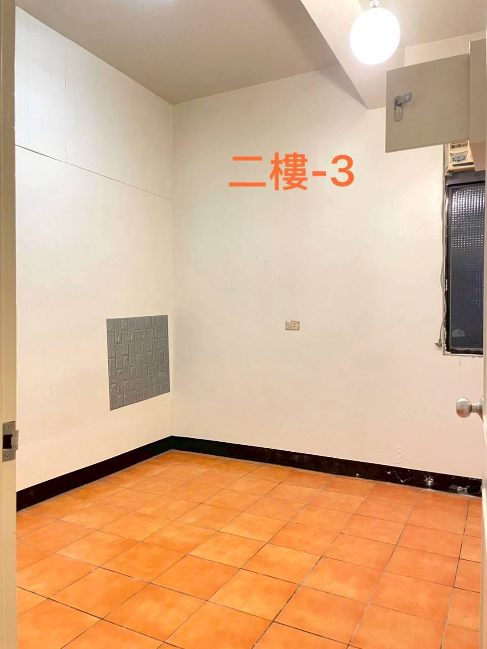 �n�j���|��ꤤ�T�����z�ѩ���(H79)