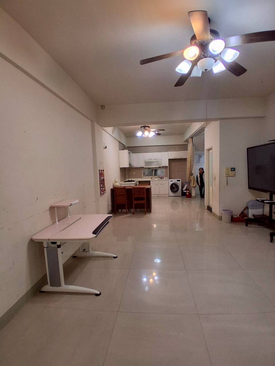 �ߨӵn�j���ʰӰ�/���e/���C/�@�ػ���/�u�@��