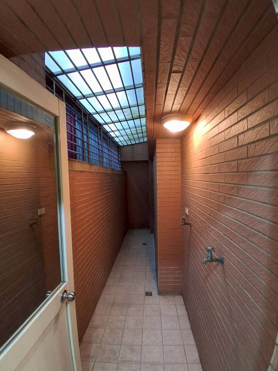 �ߨӵn�j���ʰӰ�/���e/���C/�@�ػ���/�u�@��