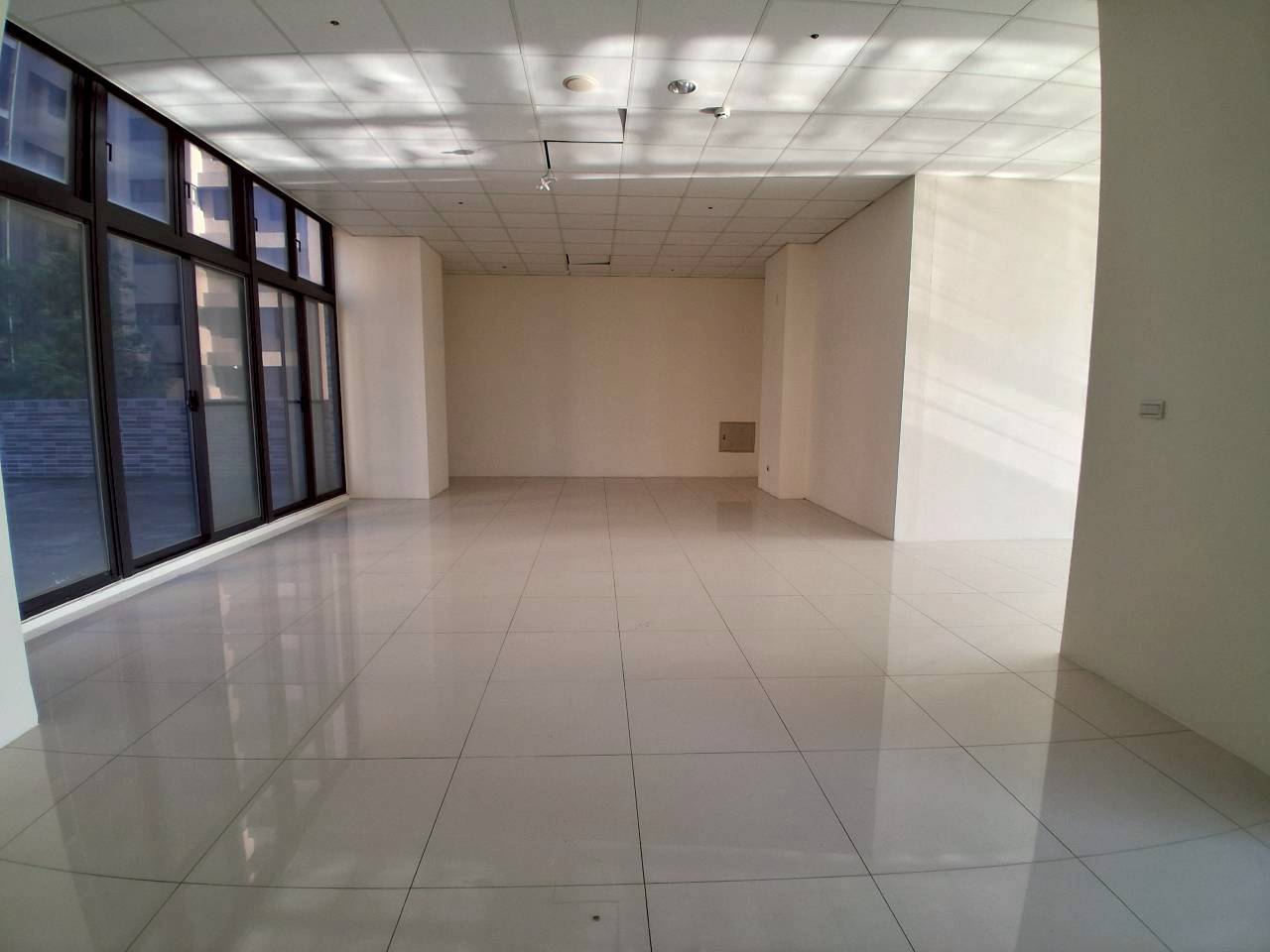 �M��/�j���ʳߵn�Ӱ�/���X�k/�j�W��/���/������