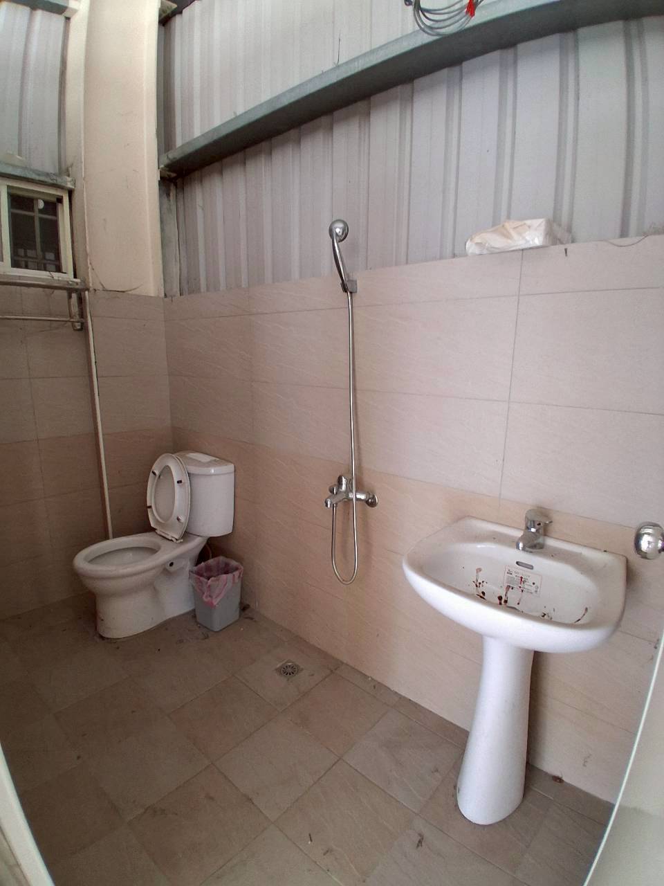 �ߨӵn�j�������Ӱ�/�����T����/�j���e����(JBF90)