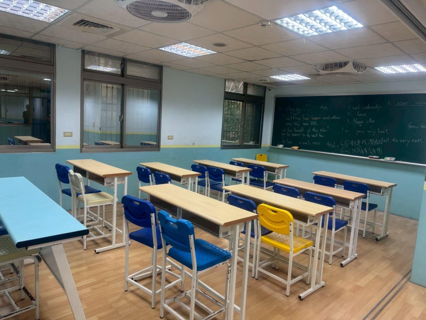 �˪F�ꤤ�z�ѩ����D�ɲ߯Z(H188)