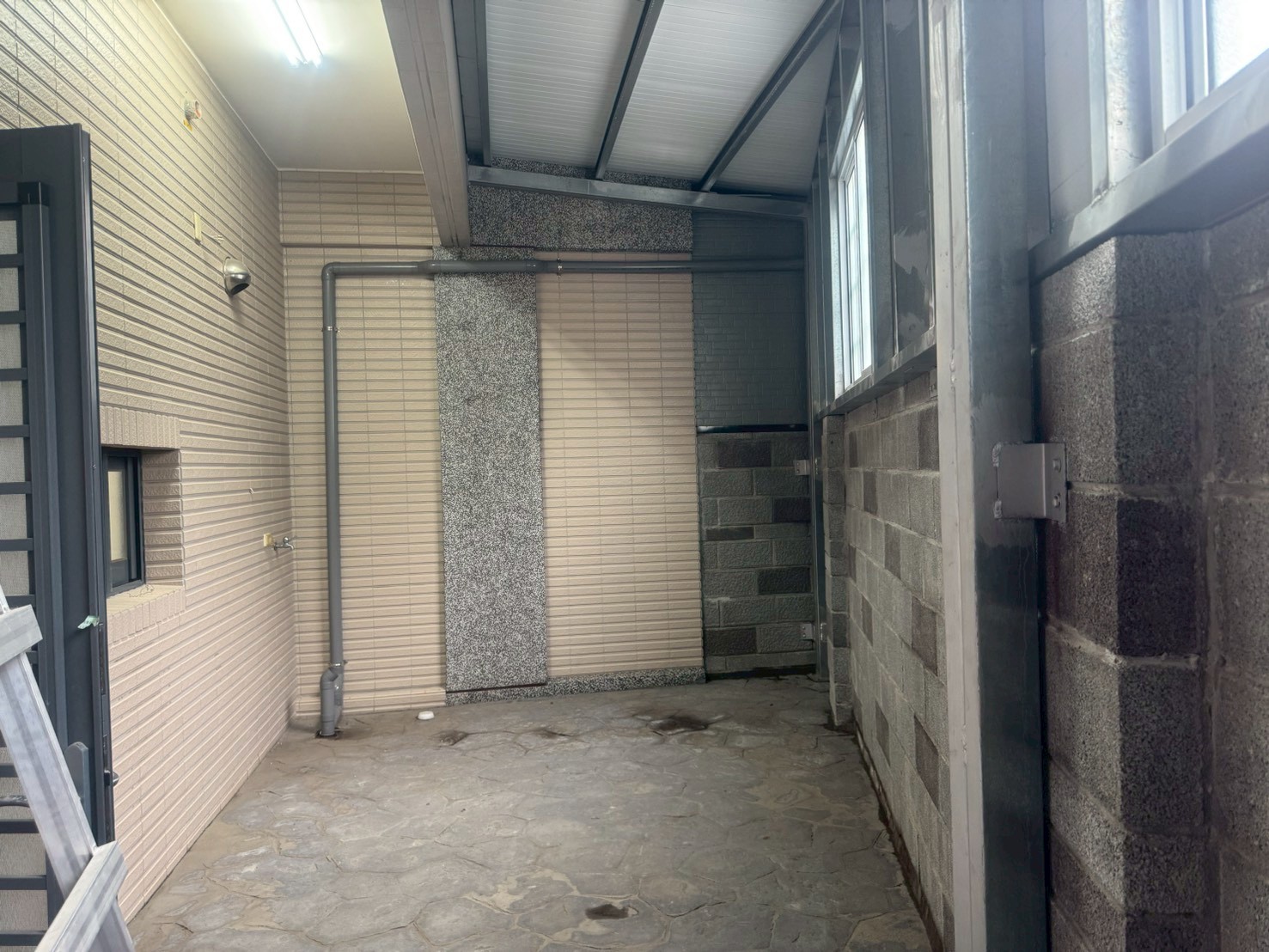 ���夤�ߩ����D�줽�D�u�@��(H184)