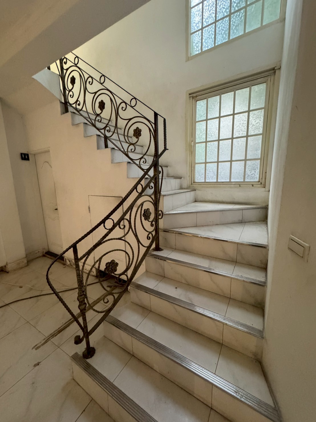 �F��j���ʡD��j���D�K�̭��e�D�i�����D�A�ʷ~(H108)